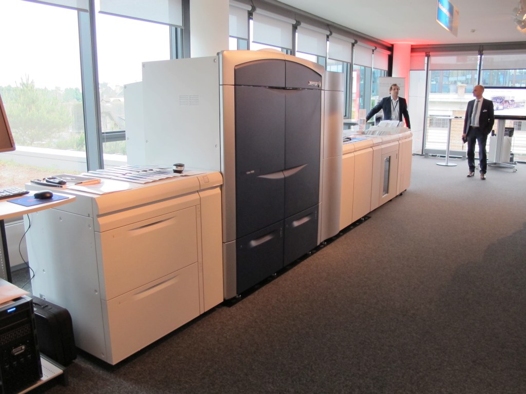 Im Wiener Kundenzentrum von  Xerox kann der neue Colour 800i/1000i Press live bewundert werden. (c) 2015 Uwe Fischer
